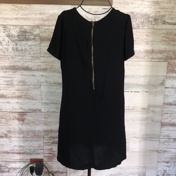 Lulus black dress mini dress size small
Shift and Shout Black Shift Dress - Picture 6 of 8